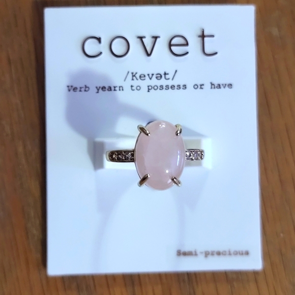 Ring - Picture 2 of 3